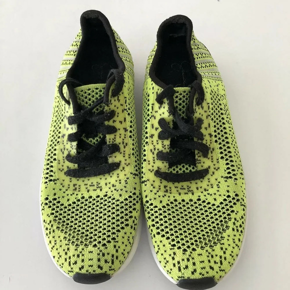 Jessica Simpson’s Women’s Sneaker Size 6.5 Medium. - Picture 2 of 8